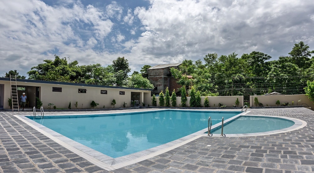 Hotel Monalisa Chitwan 30/32