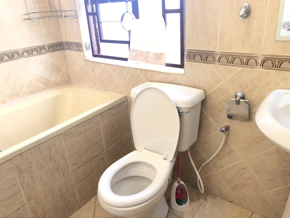 White House Of Tanzania - Hostel 47/49