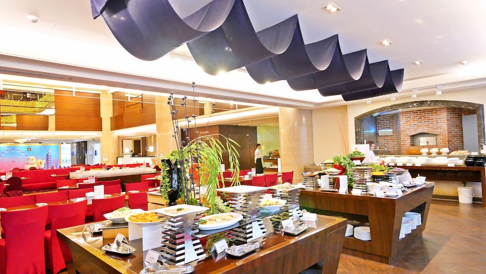Holiday Inn East Taipei 55/74