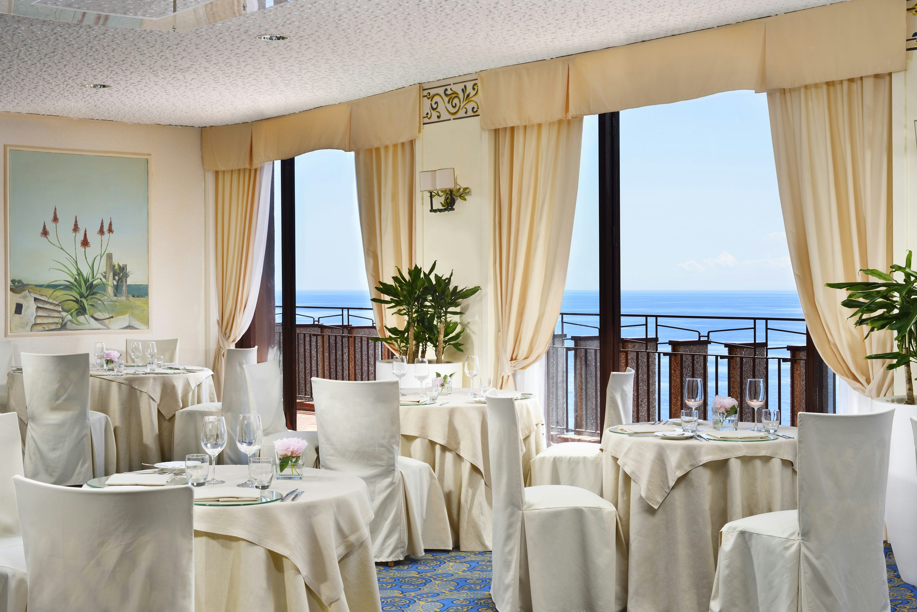UNAHOTELS Capotaormina 57/81