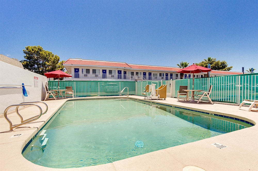 Motel6 Tempe, AZ - Scottsdale South 7/46