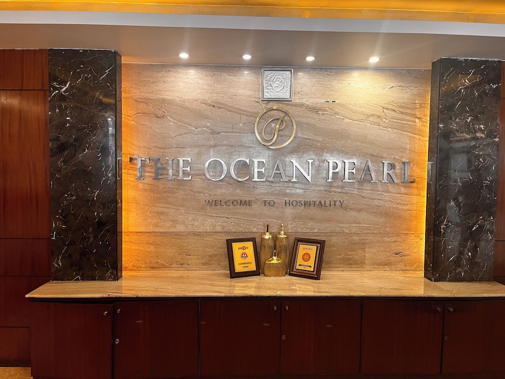 THE OCEAN PEARL 2/23