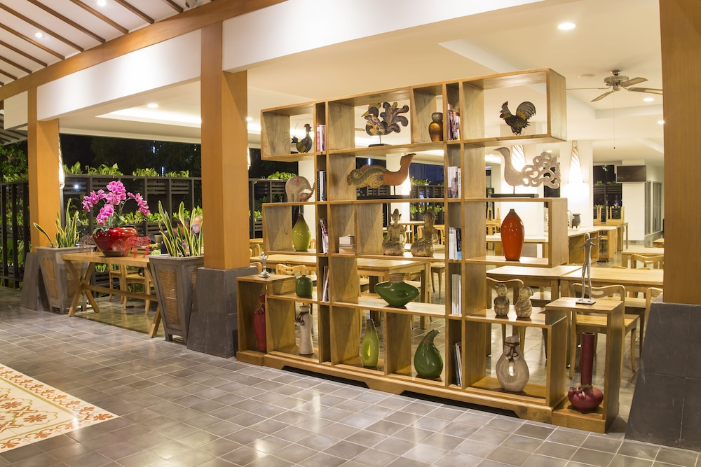 Burza Hotel Yogyakarta 46/49