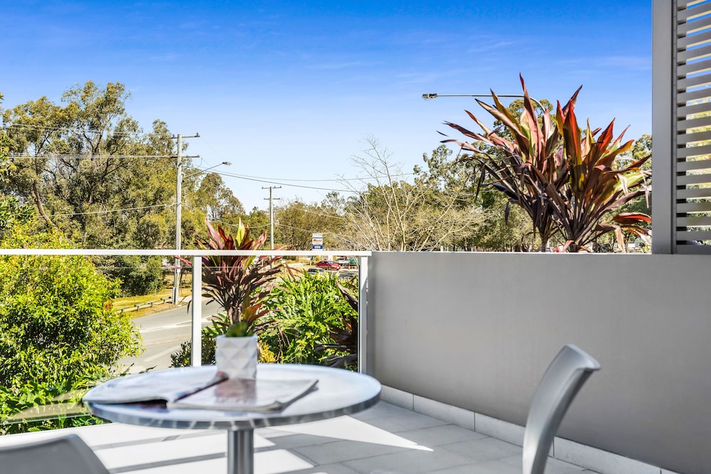 Essence Apartments Chermside 54/72