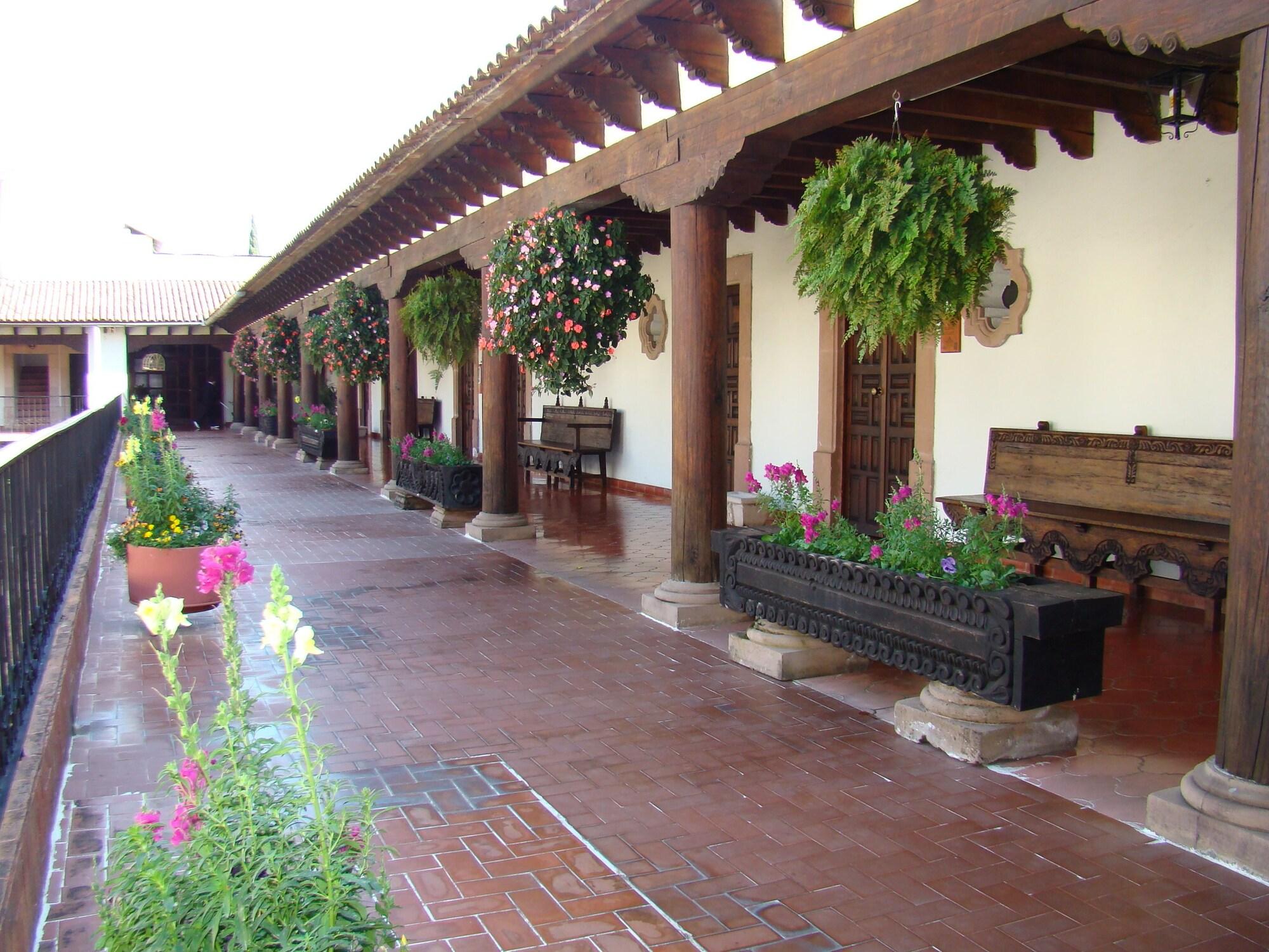 MANSION DEL CUPATITZIO 28/29