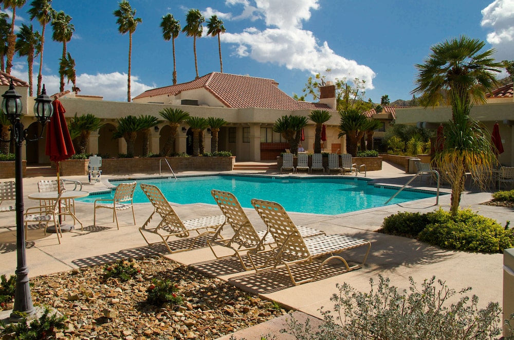 The Oasis Resort 11/76