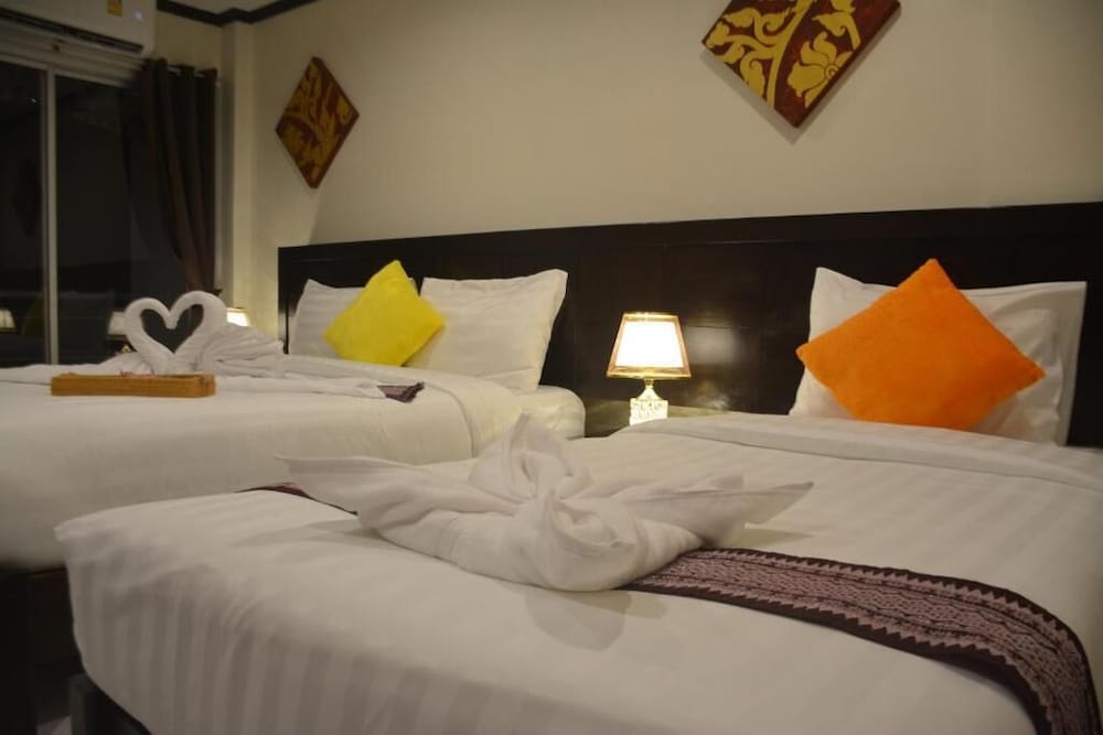 Patong Moon Inn Guesthouse 13/48