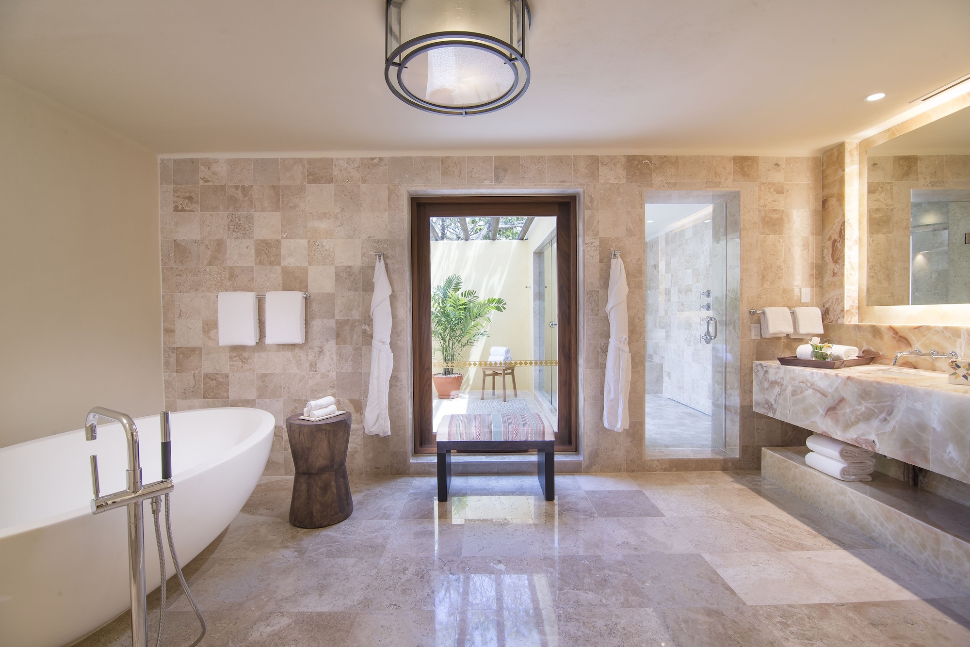 Sol, 5 Bedrooms, Villa, 2 Double Beds, 3 King Beds, Ocean Front