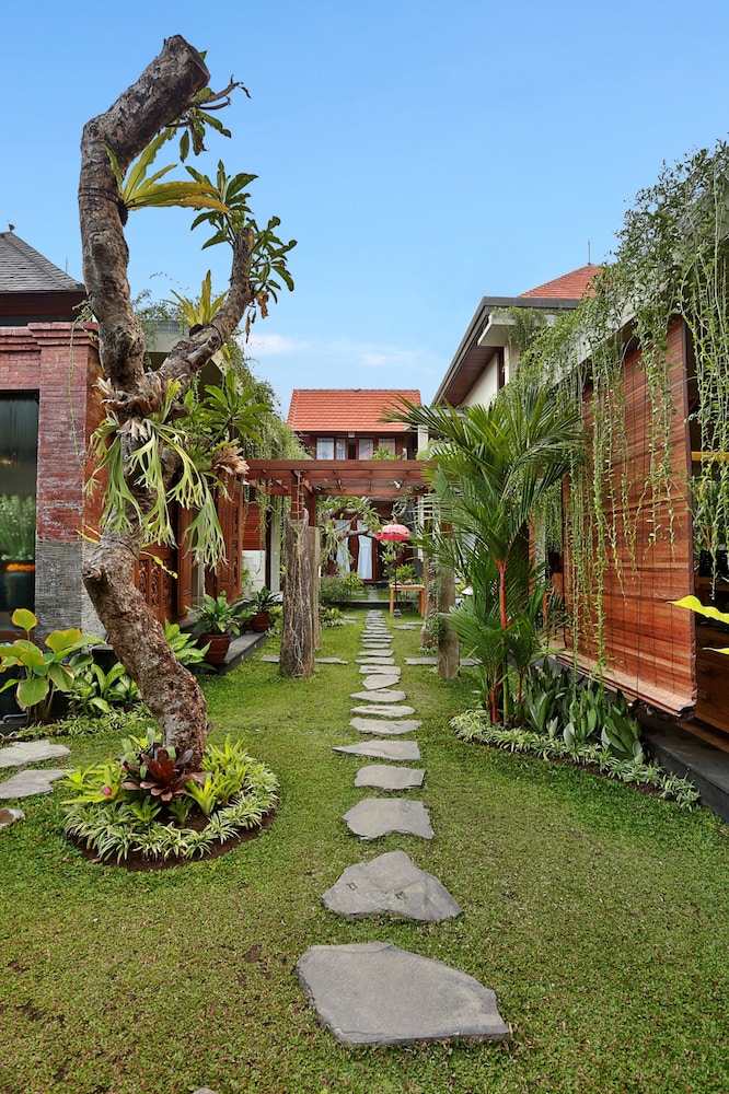Awatara Boutique Resort Ubud 40/45