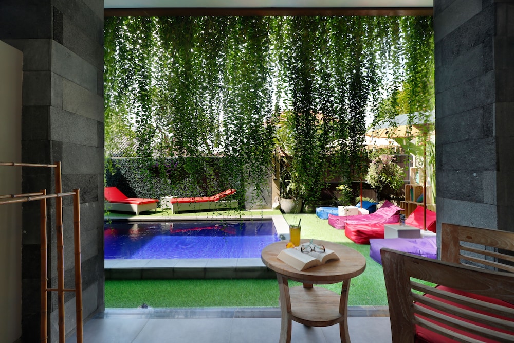 Vansari Hotel 14/27