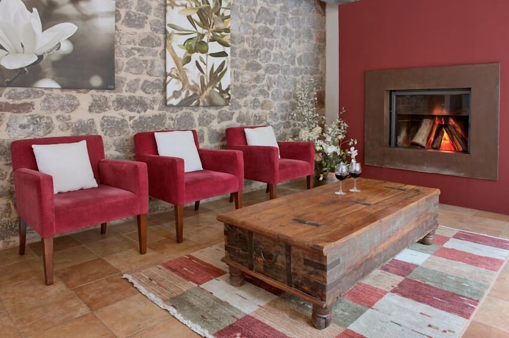 Hotel Balneario La Hermida 33/43