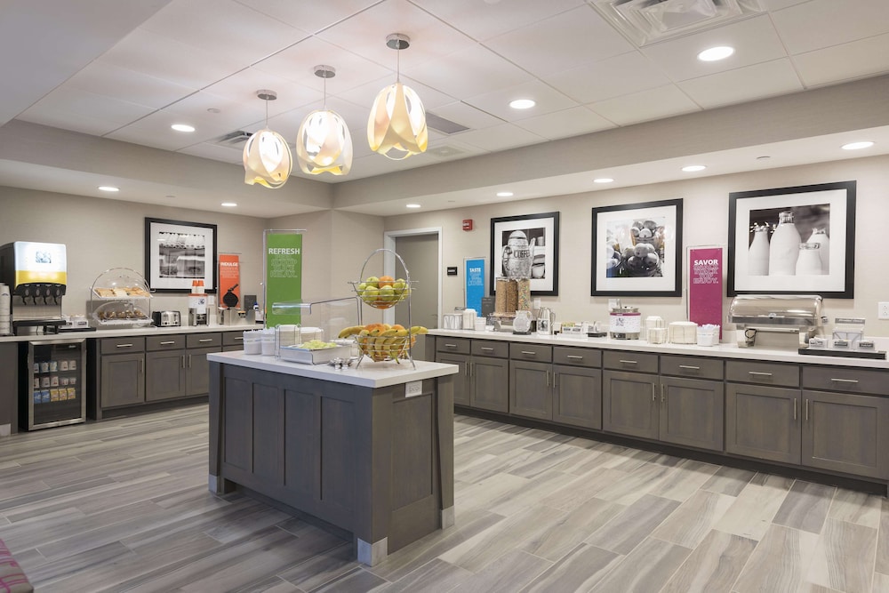 Hampton Inn Suites West Lafayette In 5/39