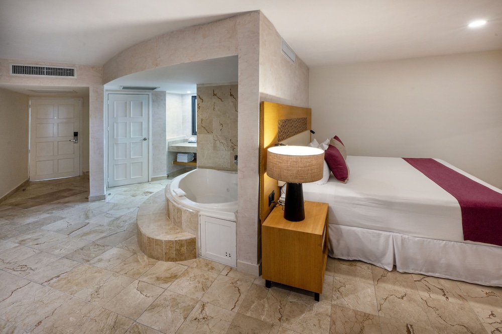 Viva Azteca by Wyndham A Trademark All Inclusive Resort 45/84