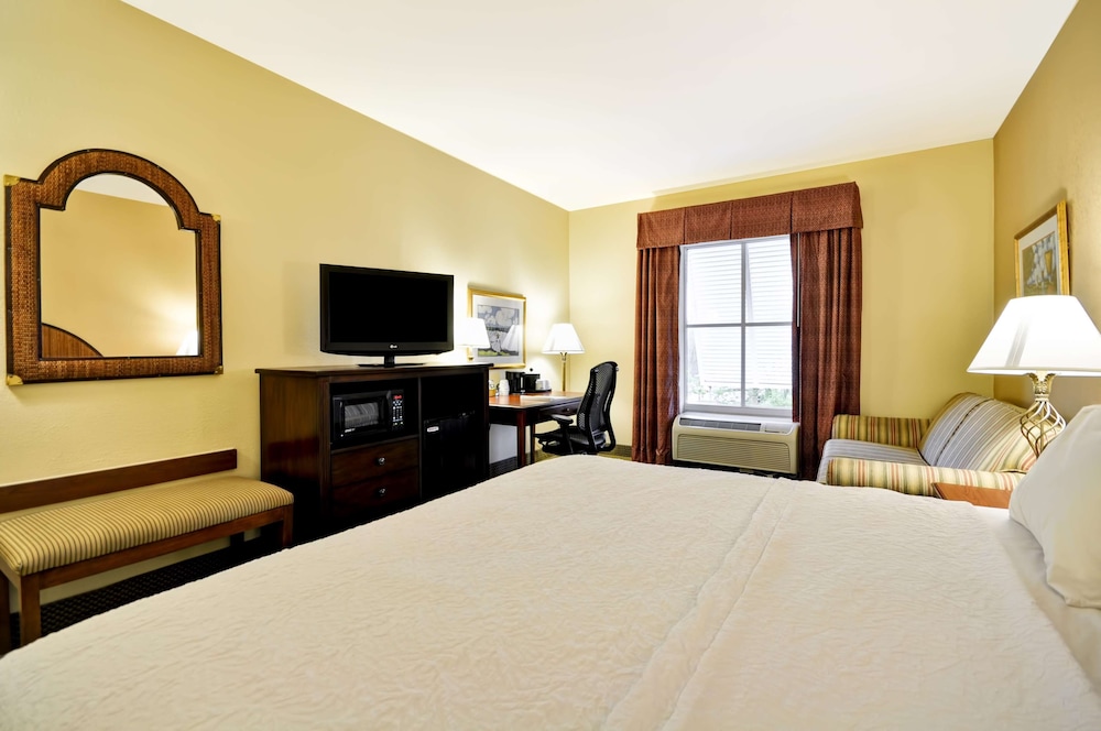 Hampton Inn Suites Charleston West Ashley 19/56