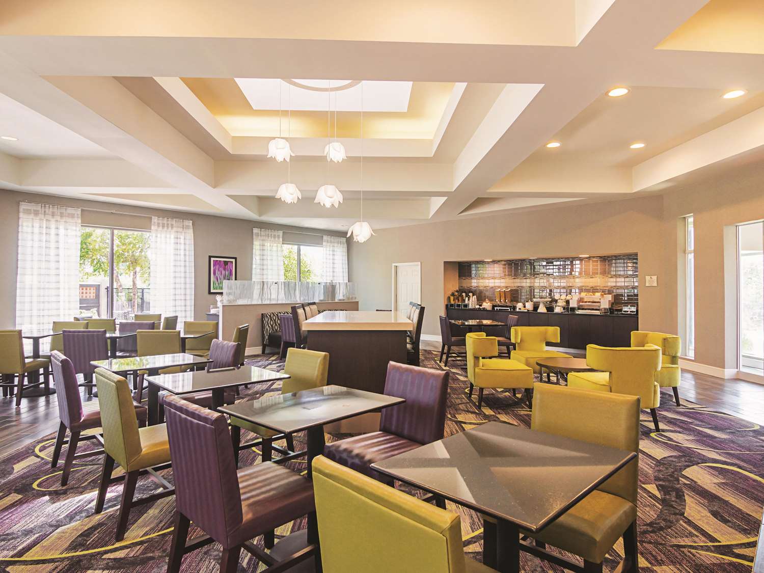 La Quinta Inn Suites Oklahoma City Nw Expwy 36/47