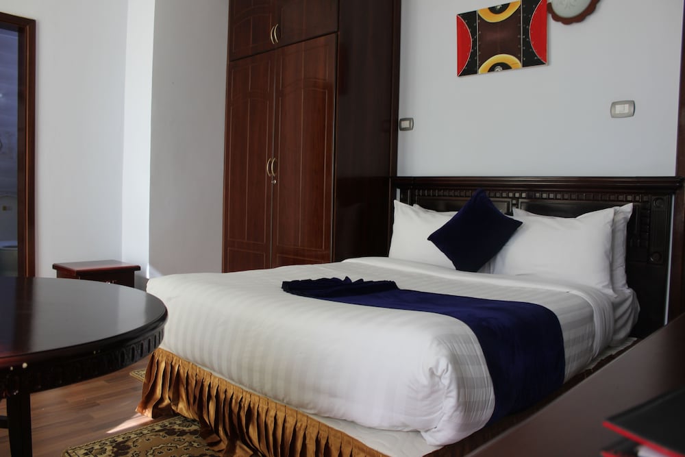 Oasis Hotel Apartment 15/57