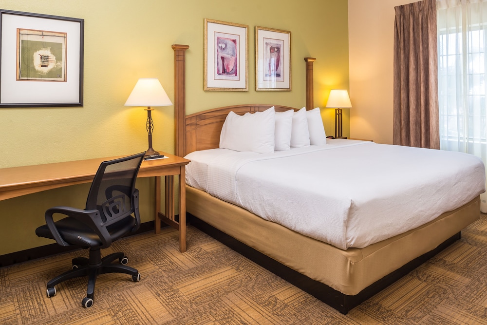 Staybridge Suites Las Cruces 17/72