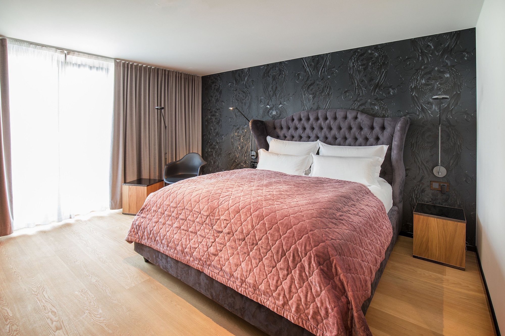 ROOM, DOUBLE BED, CITY VIEW