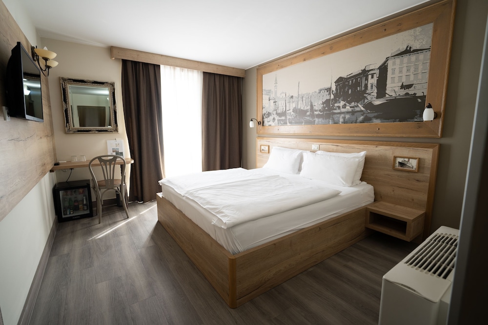 Hotel Piran 9/42