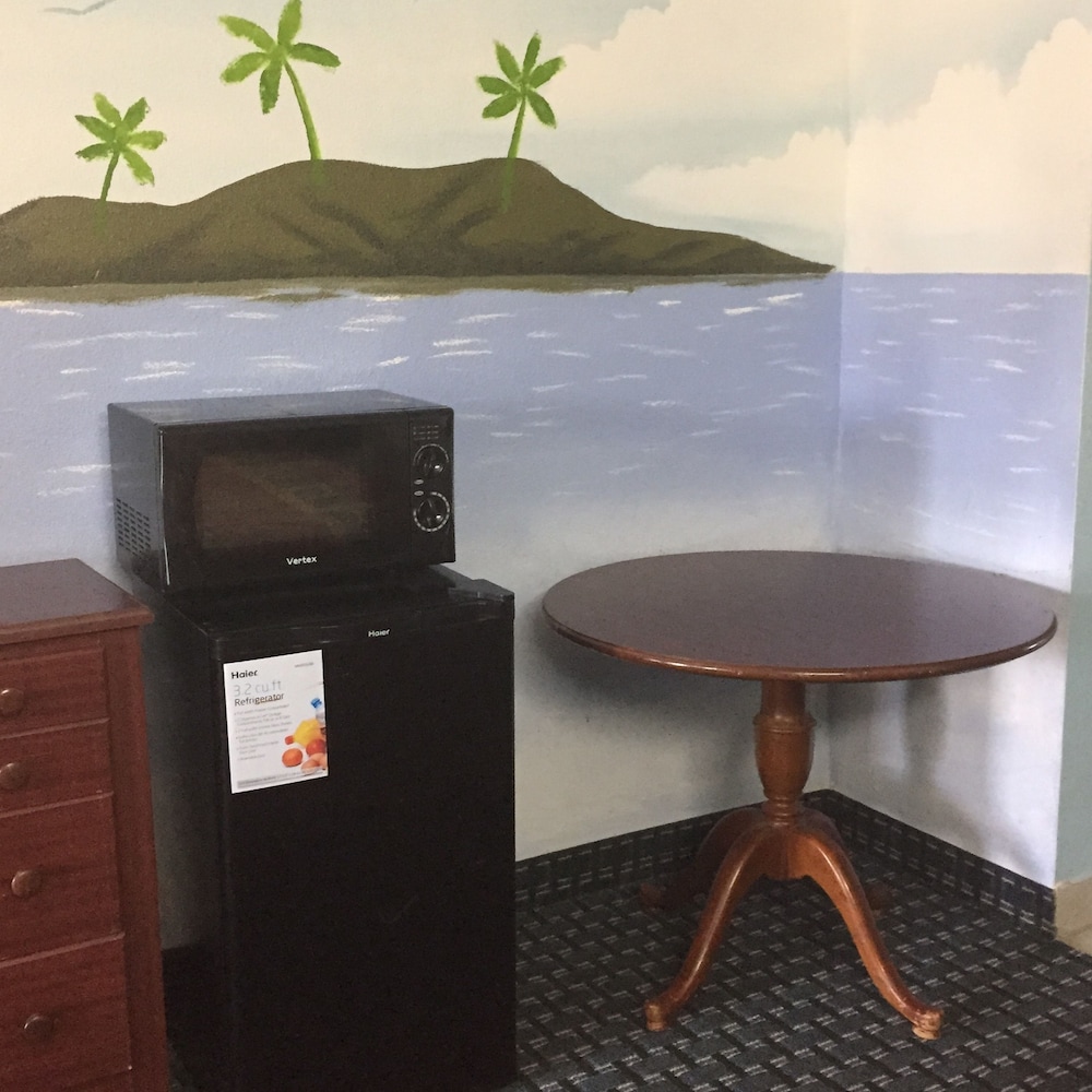 Guest Inn Suites 36/40