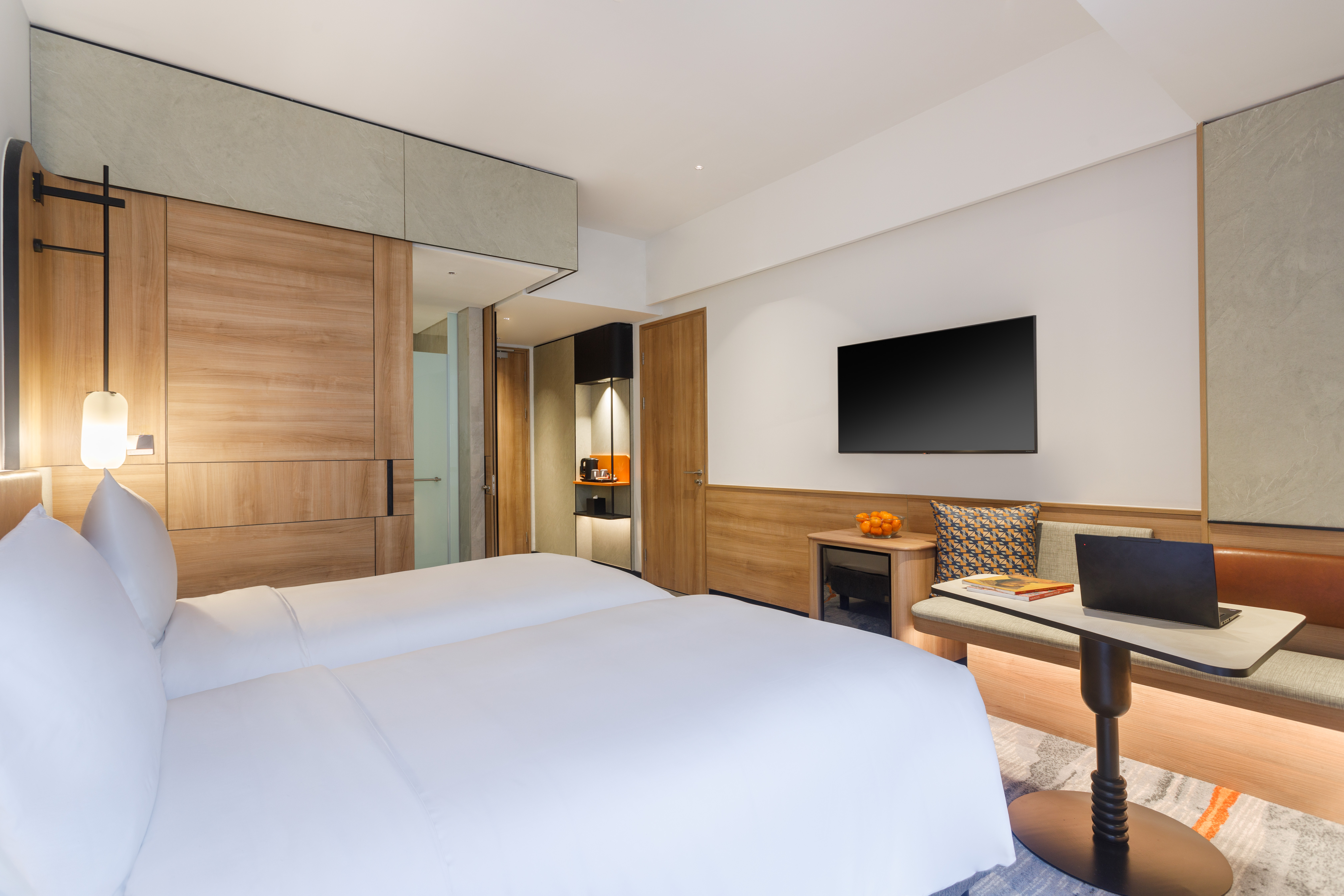 Harris Hotel and Convention Serpong 23/83