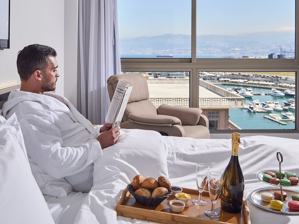 The View - Saint George Hotel 41/49