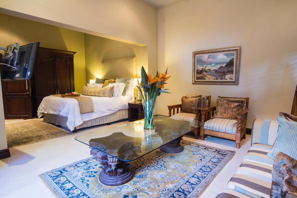Cowrie Cove Guest House 32/50