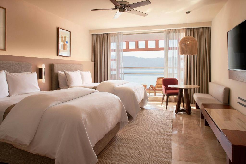 Junior Suite, 2 Double Beds, Ocean View, Signature Level, High Floor