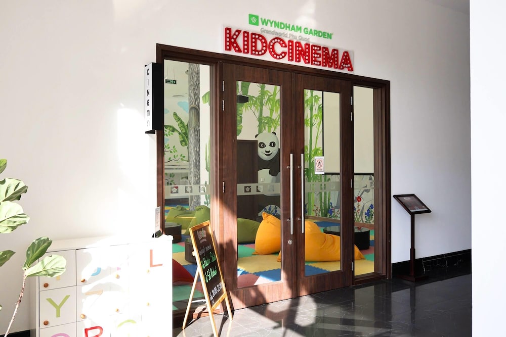 Wyndham Garden Grandworld Phu Quoc 10/70