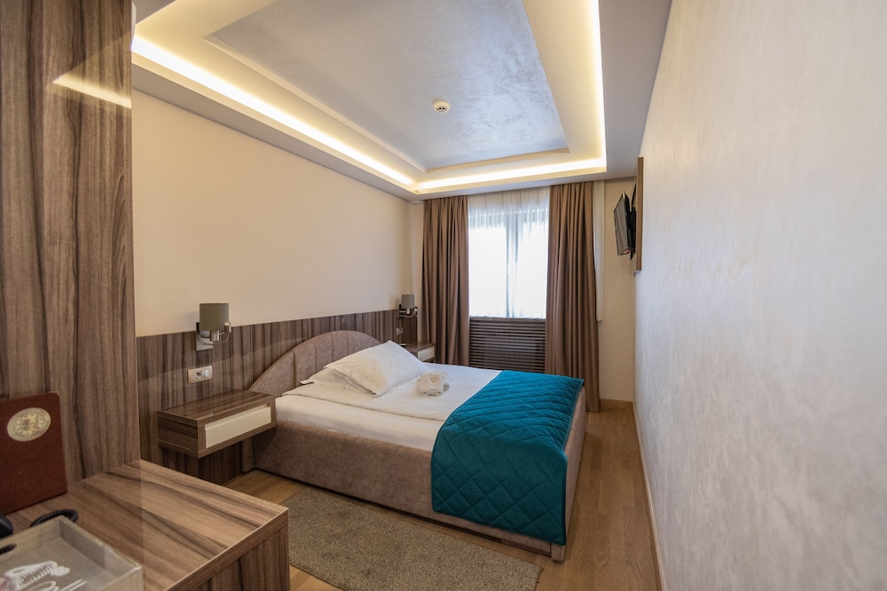 Hotel Park 15/48