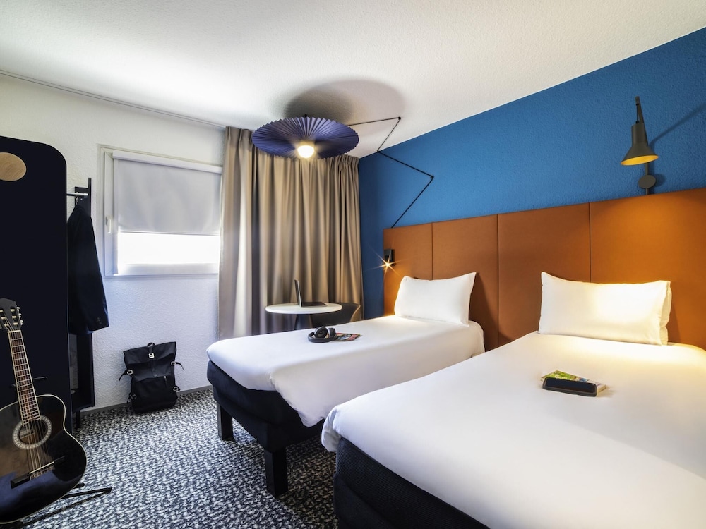 Ibis Porte De Bercy 21/69