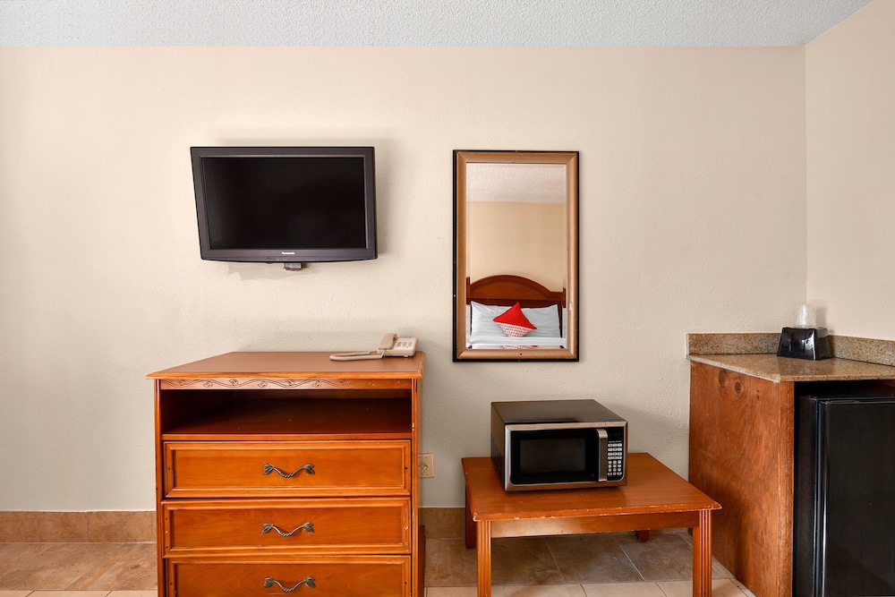OYO Hotel San Antonio Lackland near Seaworld 25/34