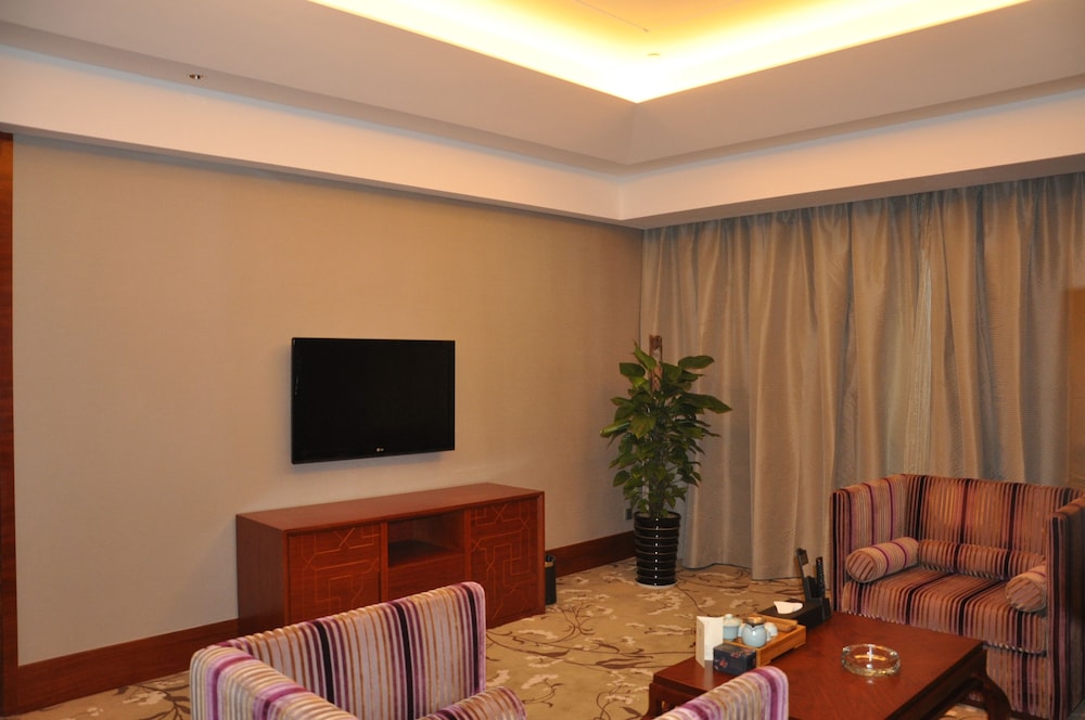 Grand Skylight International Hotel Gongqingcheng 23/24