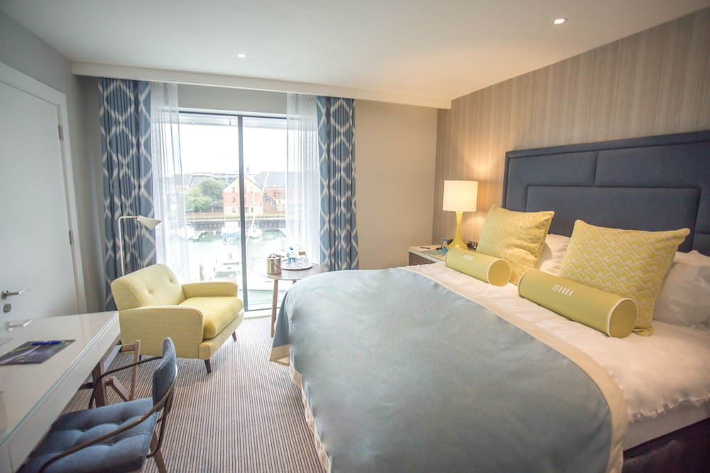 Southampton Harbour Hotel 20/71