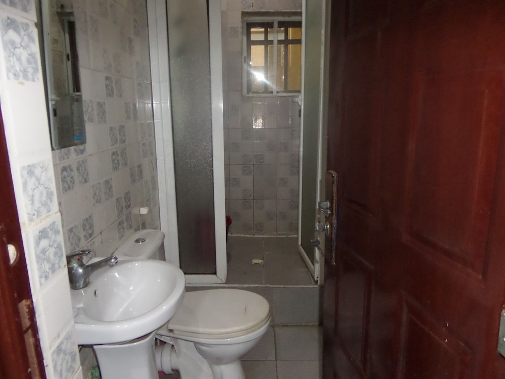 Ghatview Hotel 29/33