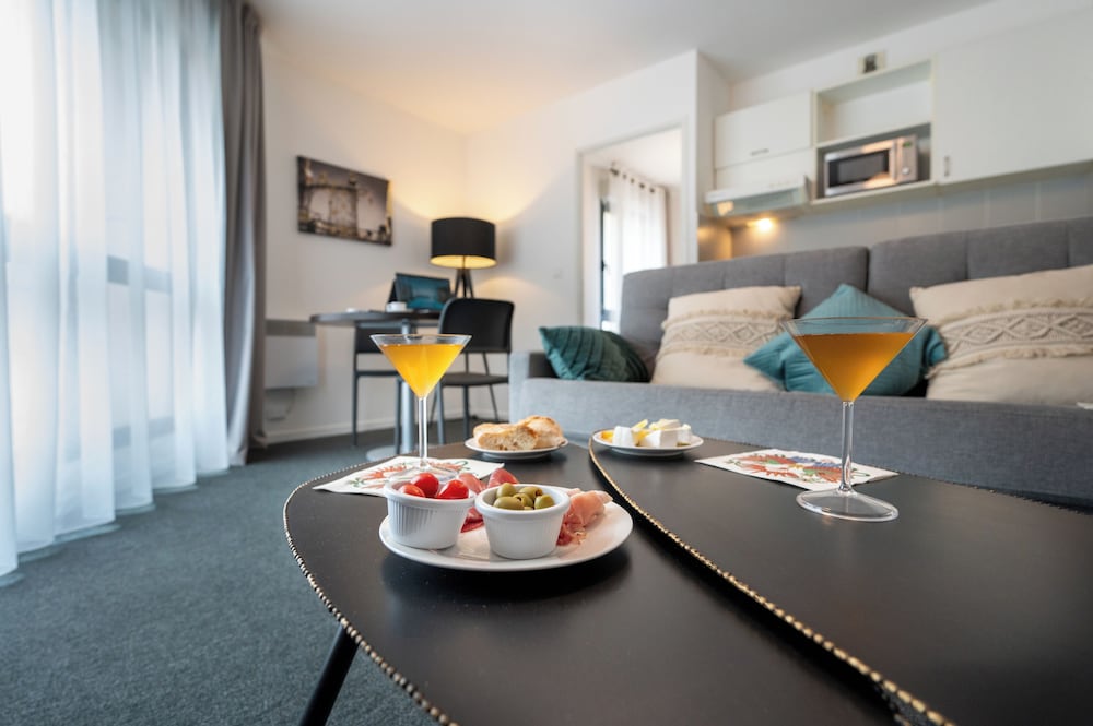 Nemea Home Suite Nancy Centre 37/48