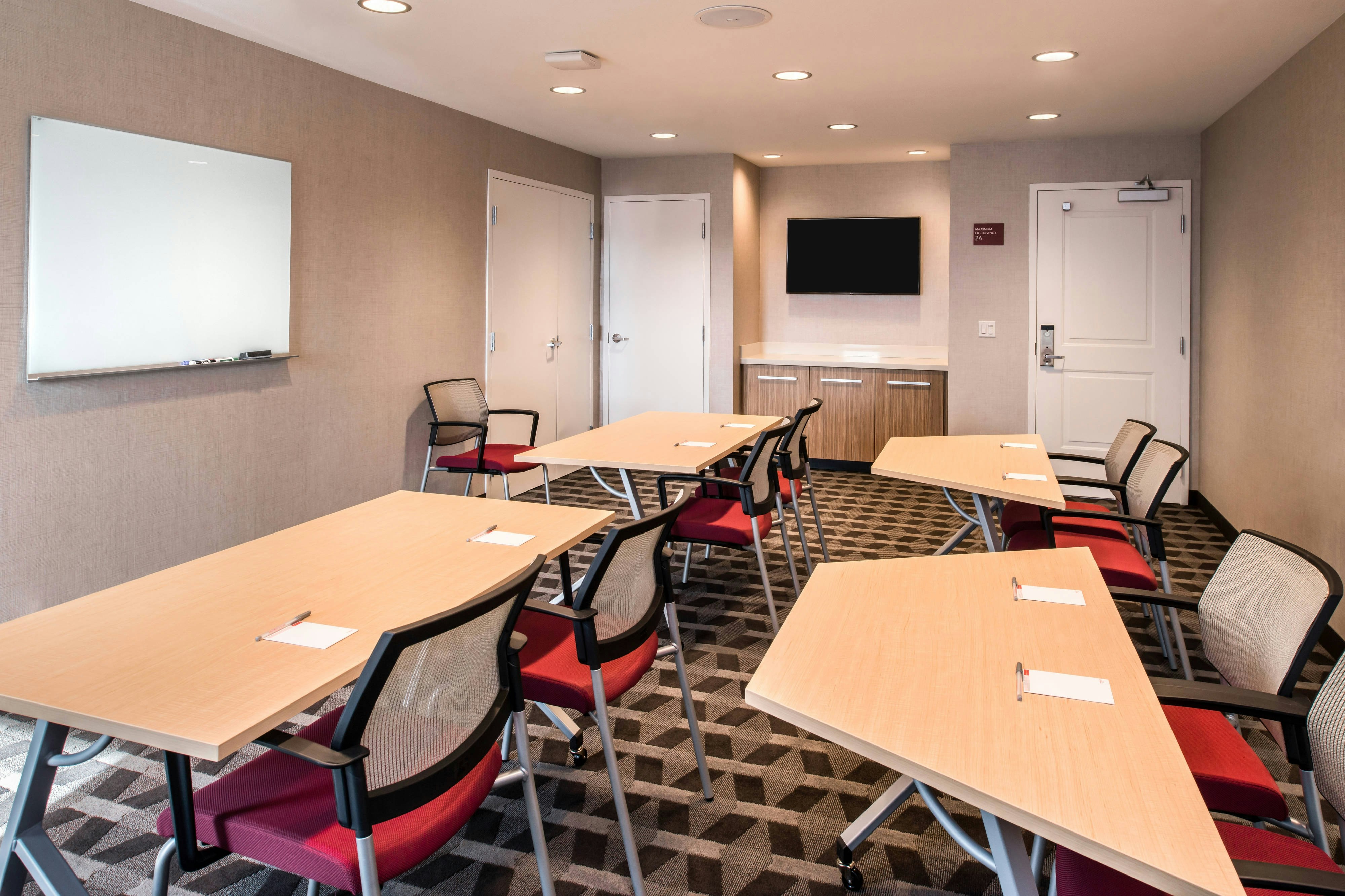 Towneplace Suites By Marriott Merced 48/54