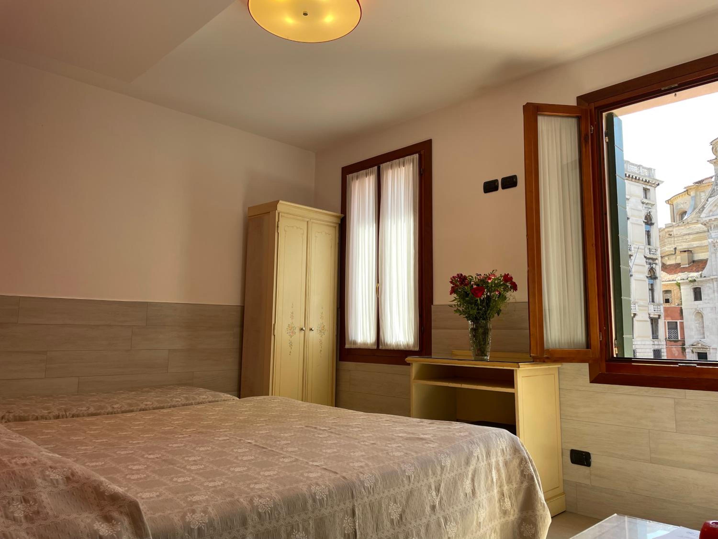 Hotel San Geremia 19/50
