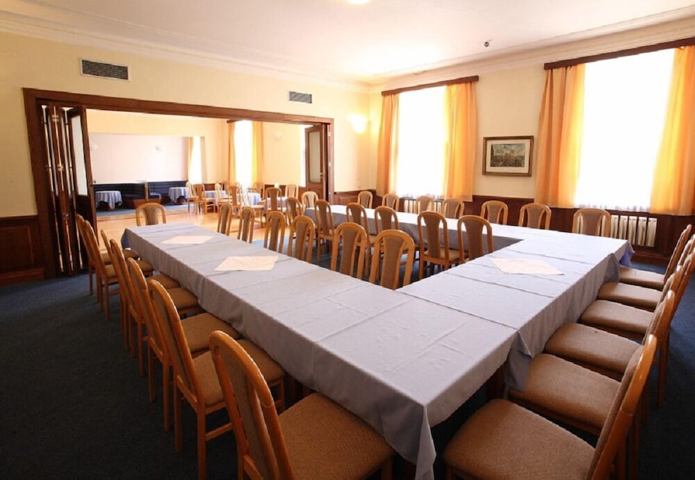 Hotel U Cerného Orla 27/41