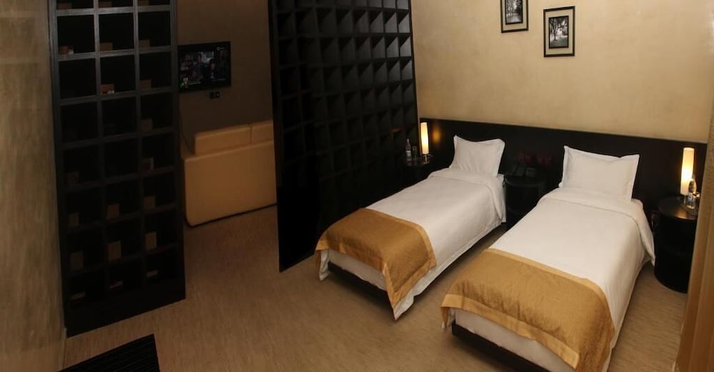 Urgoo Boutique Hotel 11/49