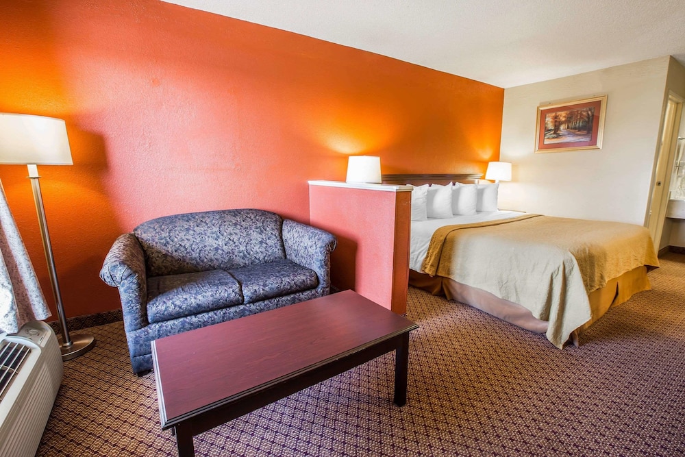 Quality Inn Gaffney I-85 30/42
