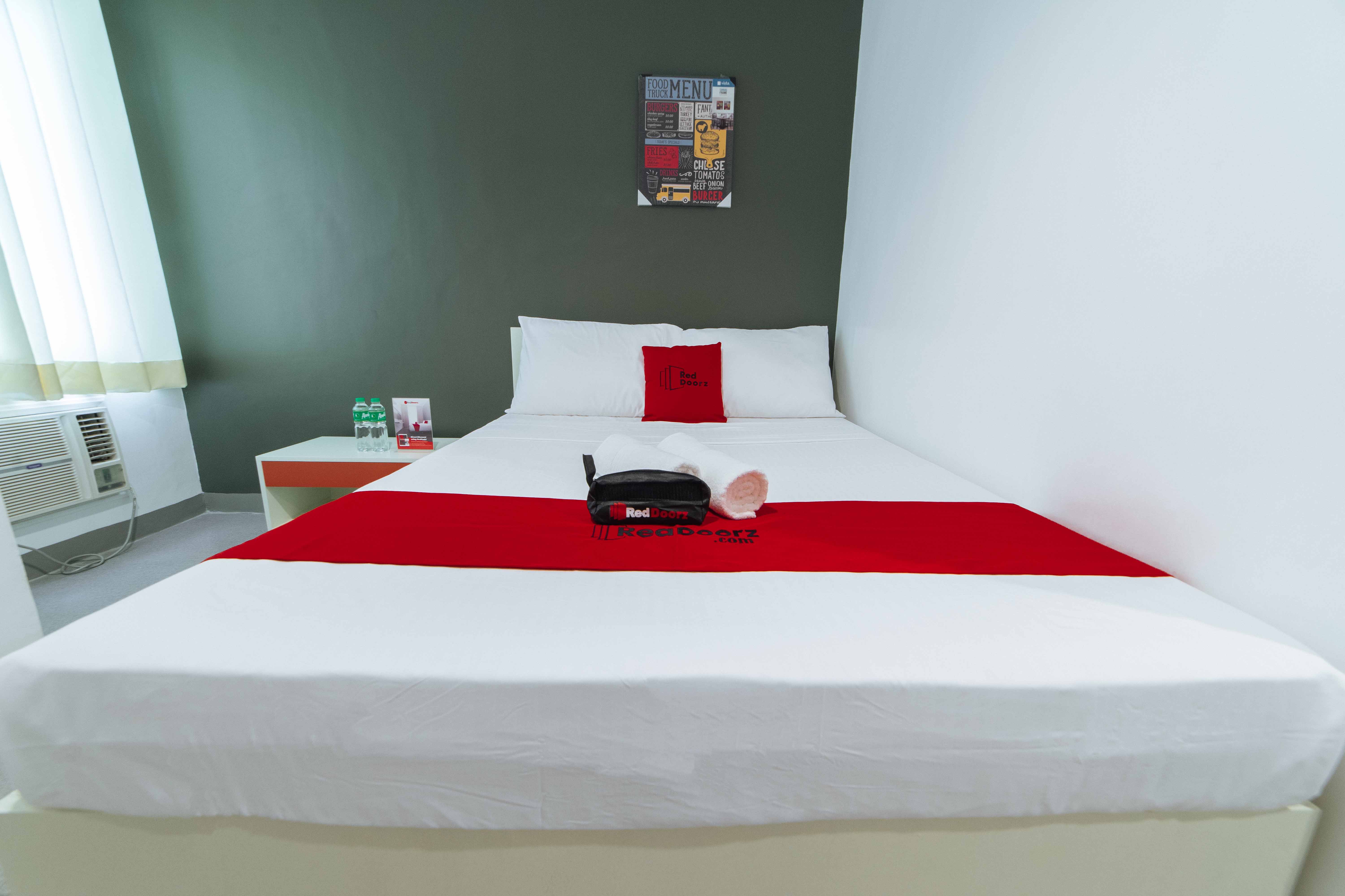 Standard, Double Bed