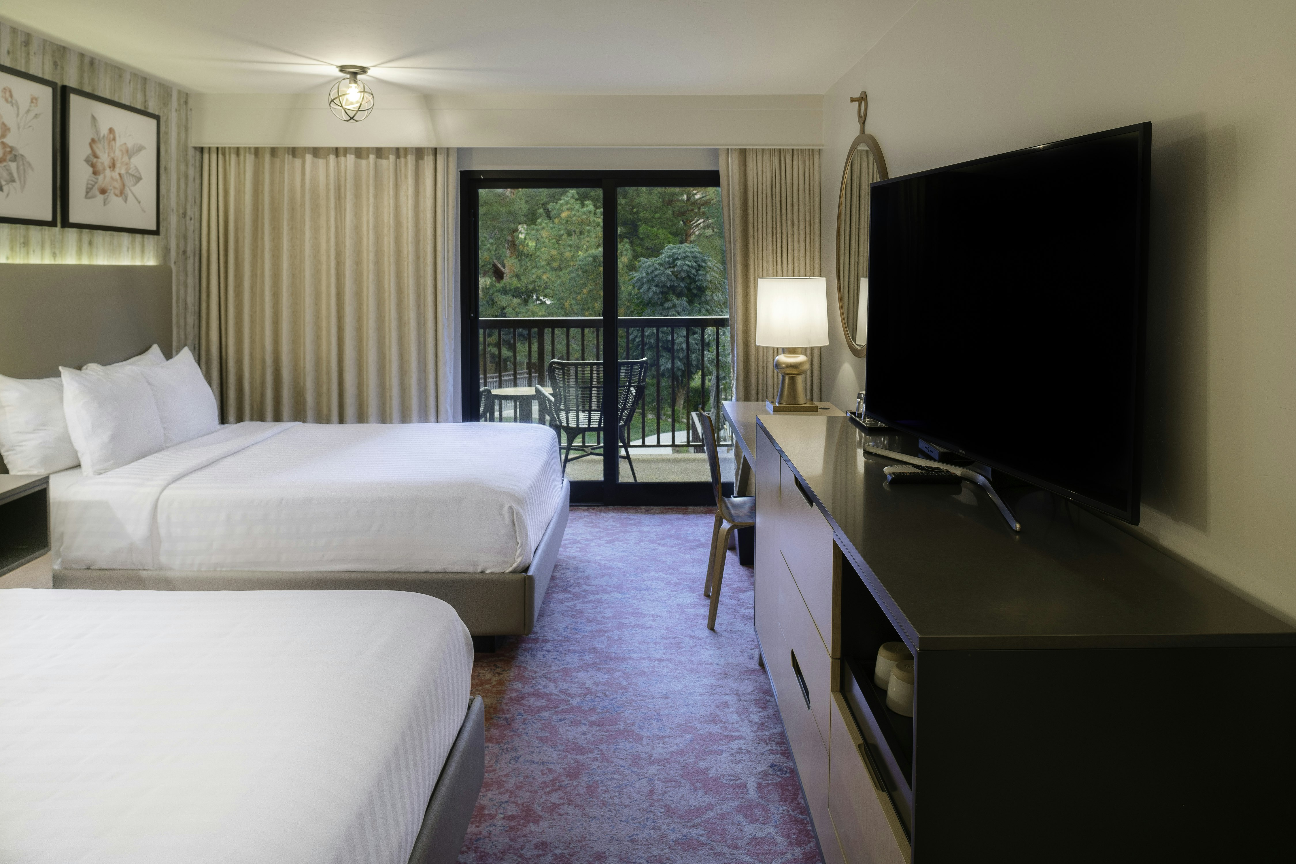 Room, 2 Queen Beds, Canyon View