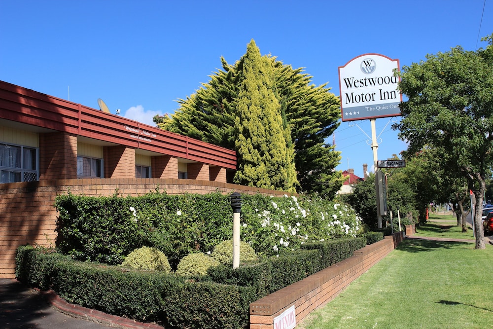 Westwood Motor Inn 1/50
