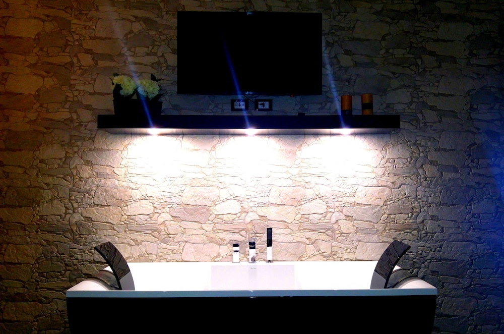Excellence Suite 55/70