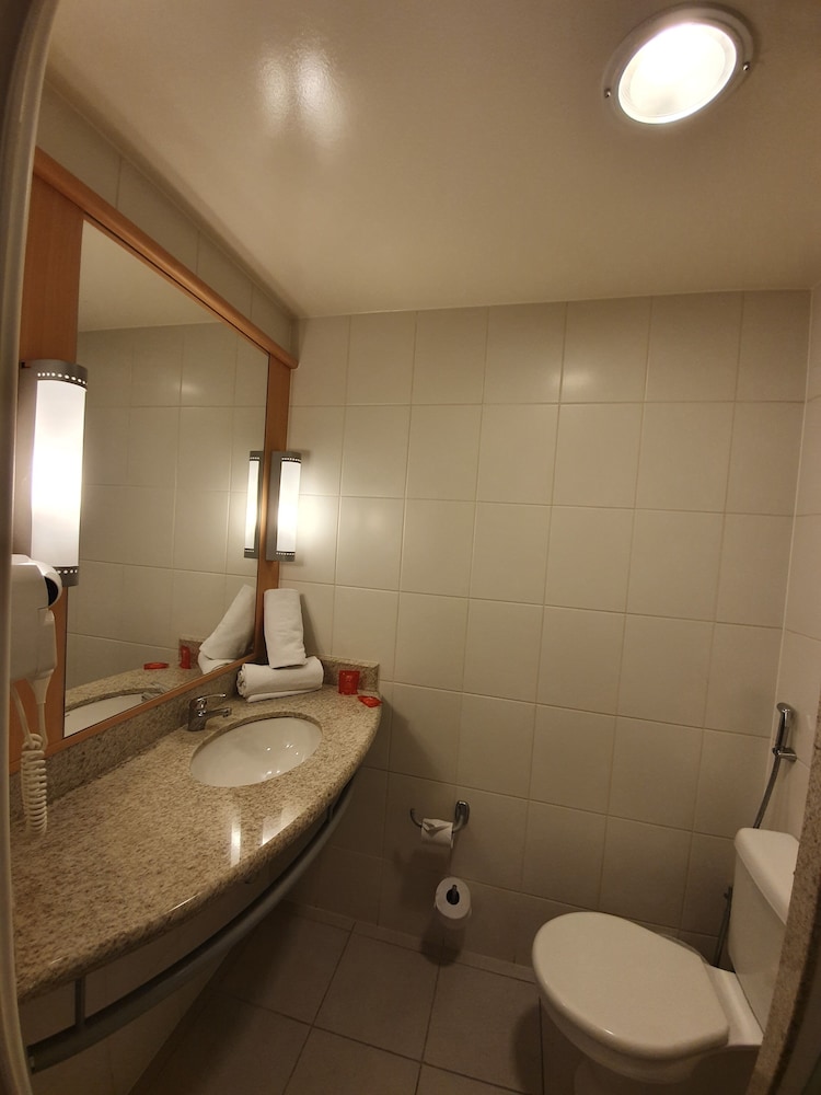 Ibis Belo Horizonte Afonso Pena 69/70