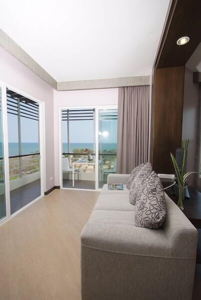 Silathip Huahin Serviced Apartment & Hotel 39/72