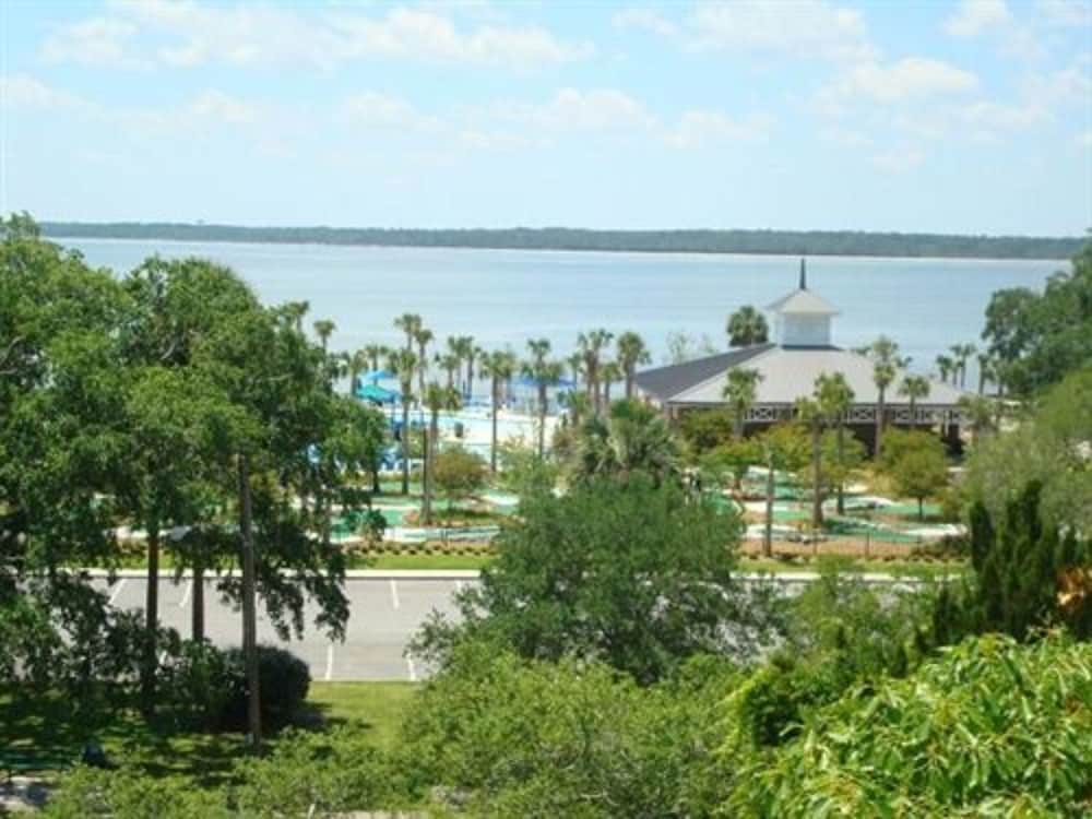 Ocean Inn and Suites 63/72