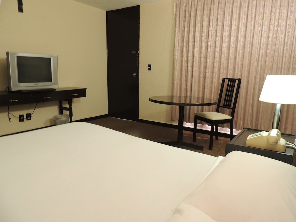 Hotel Lizbeth 18/29