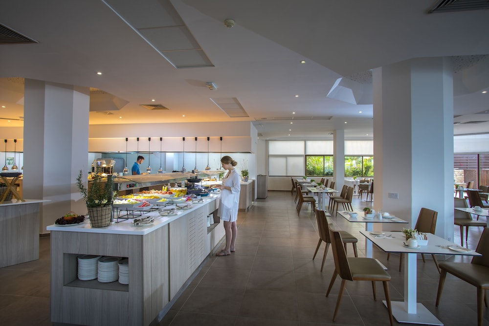 Leonardo Plaza Cypria Maris Beach Hotel And Spa - Adults Only 52/63